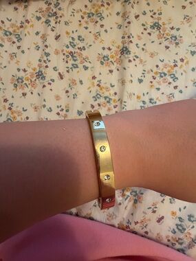 Gold-Tone Crystal Accent Women's Bangle Bracelet